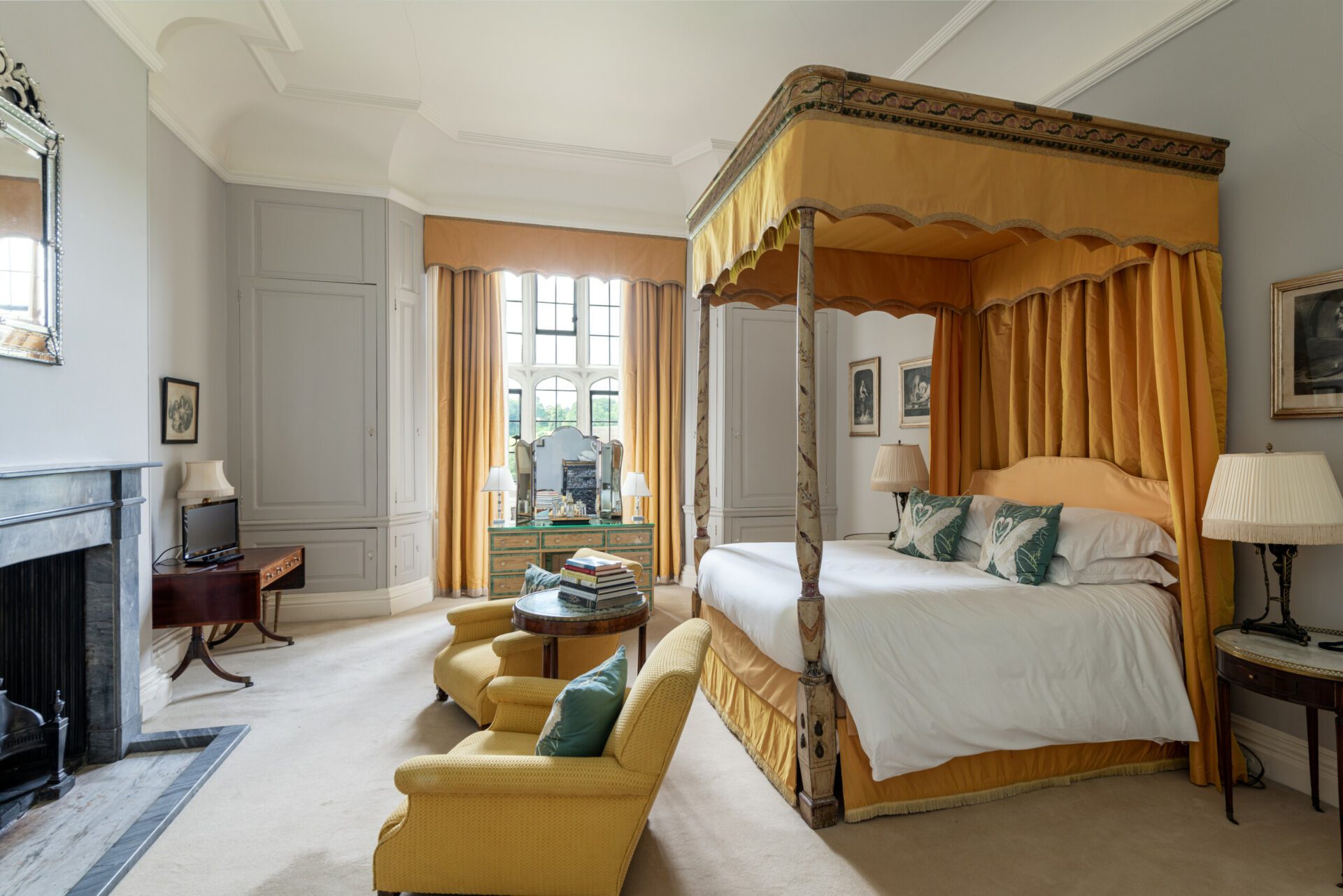 Castle State Bedroom - Fairfax