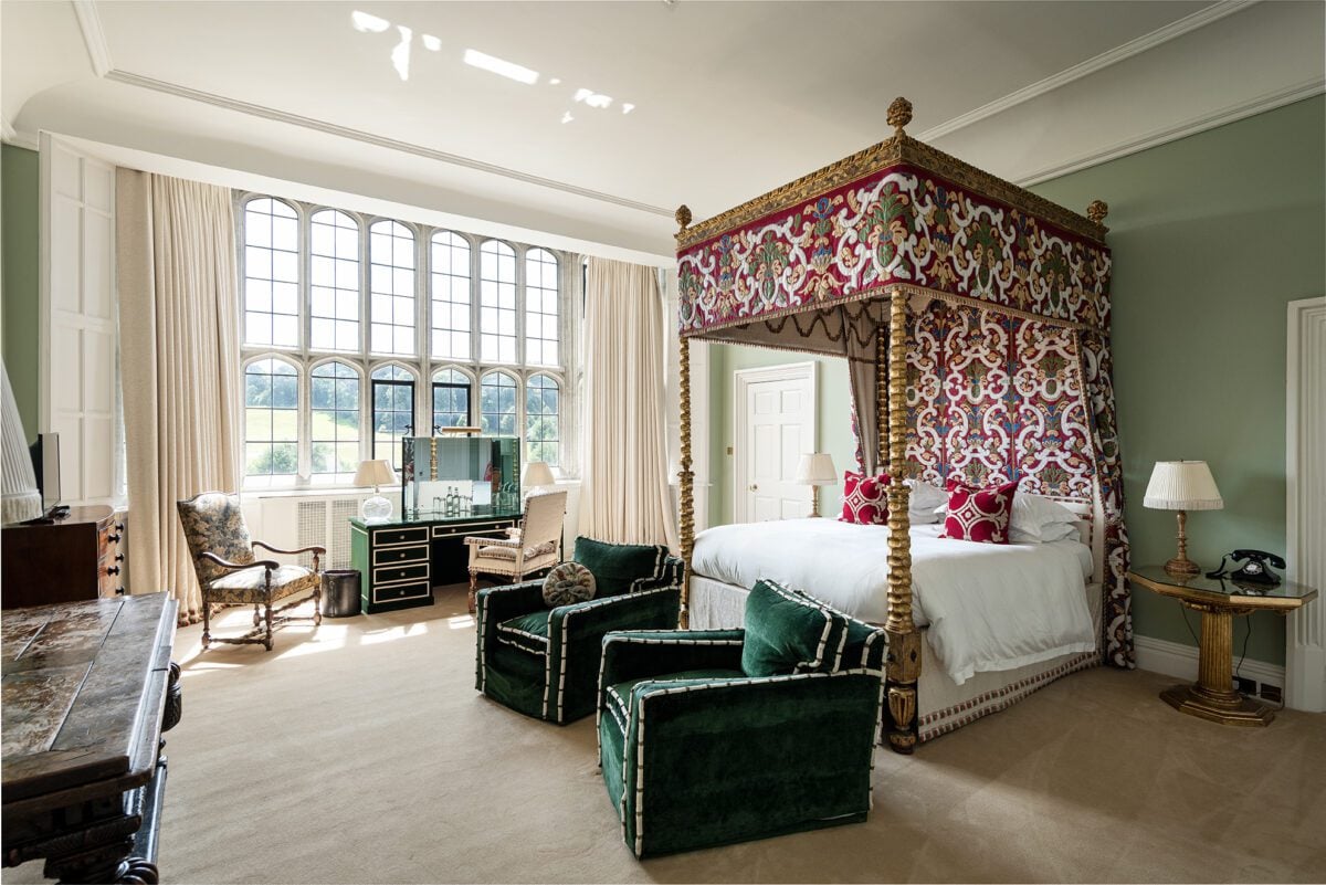 Castle State - Green Bedroom