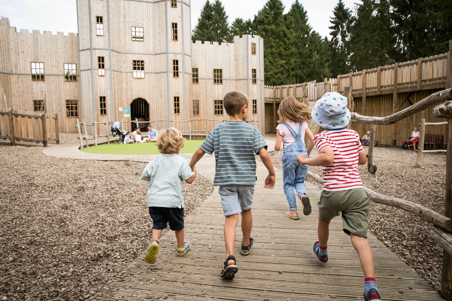 Summer Visits to Leeds Castle