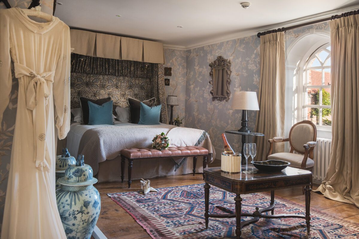 Wisteria Bedroom- Bridal Suite